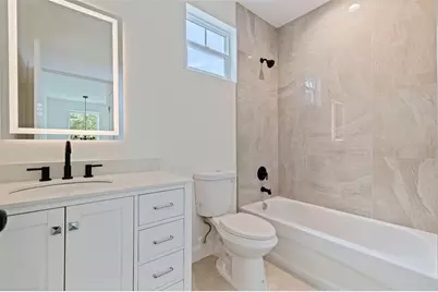 802 18th Street S, Saint Petersburg, FL 33712 - Photo 25