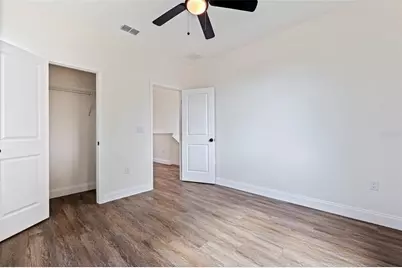 802 18th Street S, Saint Petersburg, FL 33712 - Photo 27