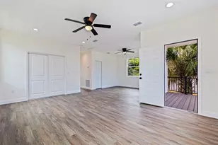 802 18th St S, Saint Petersburg, FL 33712 - Photo 29