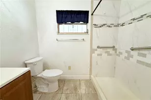 3201 River Grove Dr, Tampa, FL 33610 - Photo 51