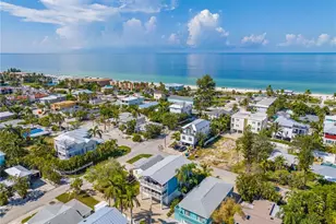 2203 Avenue B, Bradenton Beach, FL 34217 - Photo 39