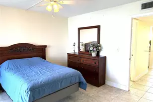7665 Sun Island Dr S, South Pasadena, FL 33707 - Photo 13