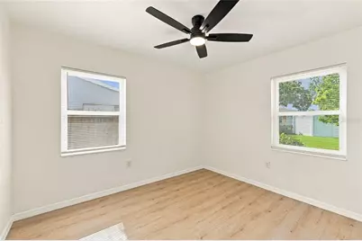 6790 32nd Avenue N, Saint Petersburg, FL 33710 - Photo 17