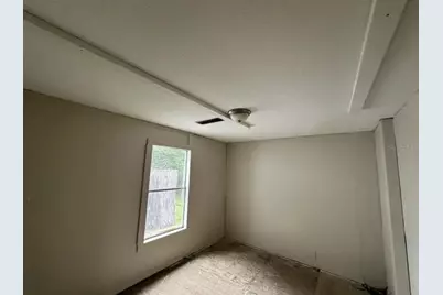 1242 Sea Oats Circle E, Lakeland, FL 33815 - Photo 3