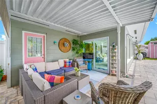 560 79th St S, Saint Petersburg, FL 33707 - Photo 37
