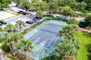 18525 Bridle Club Dr, Tampa, FL 33647 - Photo 33