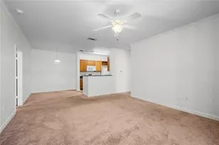 18525 Bridle Club Dr, Tampa, FL 33647 - Photo 7