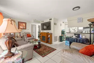 4200 37th St S, Saint Petersburg, FL 33711 - Photo 25