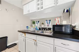 4200 37th St S, Saint Petersburg, FL 33711 - Photo 31