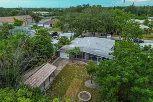 608 Pent St, Tarpon Springs, FL 34689 - Photo 45
