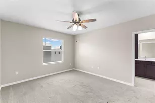 2908 Evergreen Elm Pass, Wesley Chapel, FL 33543 - Photo 17