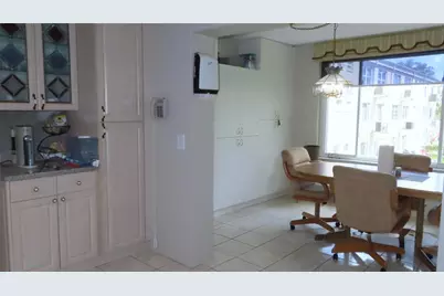 2402 Ecuadorian Way #34, Clearwater, FL 33763 - Photo 11
