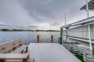 704 Bayshore Dr, Tarpon Springs, FL 34689 - Photo 57