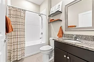 12387 Eastpointe Dr, Dade City, FL 33525 - Photo 19