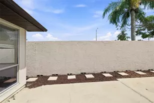 10836 Venice Cir, Tampa, FL 33635 - Photo 31