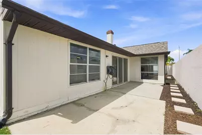 10836 Venice Circle, Tampa, FL 33635 - Photo 31