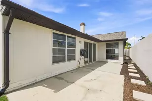10836 Venice Cir, Tampa, FL 33635 - Photo 31