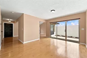 10836 Venice Cir, Tampa, FL 33635 - Photo 17