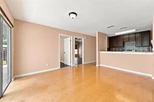 10836 Venice Cir, Tampa, FL 33635 - Photo 17