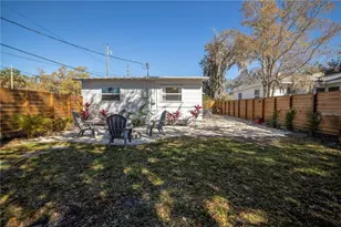 2400 46th St S, Saint Petersburg, FL 33711 - Photo 27