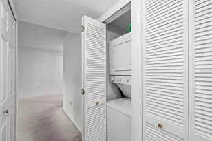 2971 Estancia Blvd, Clearwater, FL 33761 - Photo 19