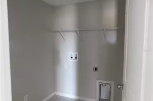 238 Argyll Dr, Spring Hill, FL 34609 - Photo 19