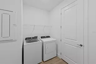 17086 Moonflower Dr, Venice, FL 34293 - Photo 3