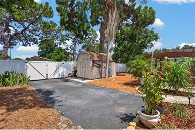 1420 Gray Street S, Gulfport, FL 33707 - Photo 41