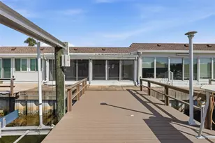 280 Boca Ciega Point Blvd S, Saint Petersburg, FL 33708 - Photo 25