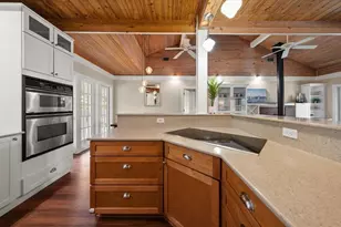 7500 141st St, Seminole, FL 33776 - Photo 19