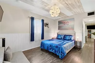 5228 Calle Menorca, Sarasota, FL 34242 - Photo 9
