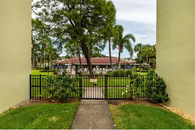 4890 Bay Street NE #128, Saint Petersburg, FL 33703 - Photo 49