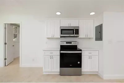 4890 Bay Street NE #128, Saint Petersburg, FL 33703 - Photo 19
