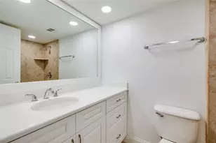 4890 Bay St NE, Saint Petersburg, FL 33703 - Photo 39