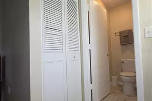 7249 Parkside Villas Dr N, Saint Petersburg, FL 33709 - Photo 27