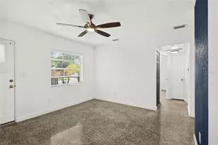 4501 26th Ave S, Saint Petersburg, FL 33711 - Photo 3