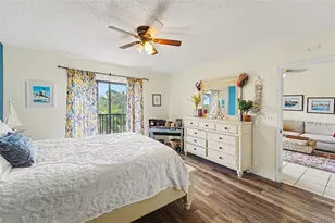 1702 Seascape Cir, Tarpon Springs, FL 34689 - Photo 7