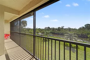 1702 Seascape Cir, Tarpon Springs, FL 34689 - Photo 15