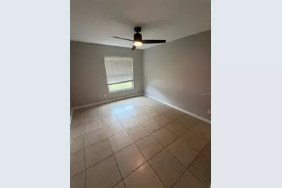 11510 Valencia Dr #2, Seffner, FL 33584 - Photo 7