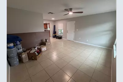 11510 Valencia Dr #2, Seffner, FL 33584 - Photo 5