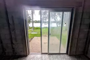 7154 E Bank Dr, Tampa, FL 33617 - Photo 13