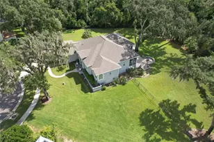 5207 Merion Rd, Valrico, FL 33596 - Photo 65