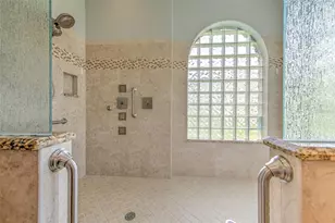 5207 Merion Rd, Valrico, FL 33596 - Photo 15