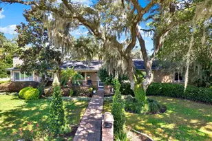 302 Belle Terre Ave, Temple Terrace, FL 33617 - Photo 47