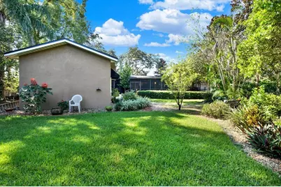 302 Belle Terre Avenue, Temple Terrace, FL 33617 - Photo 45