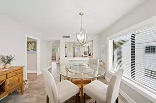 817 B Bahia Del Sol Dr, Ruskin, FL 33570 - Photo 9