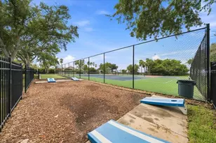 817 B Bahia Del Sol Dr, Ruskin, FL 33570 - Photo 39