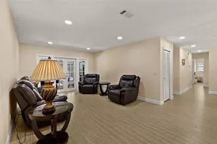 4917 Dewey Rose Ct, Tampa, FL 33624 - Photo 7