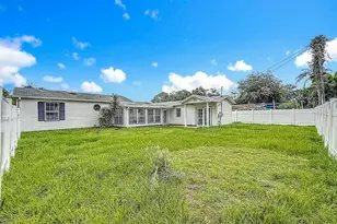 2122 52nd Ave N, Saint Petersburg, FL 33714 - Photo 53