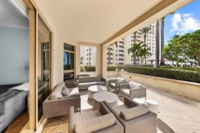 470 Mandalay Avenue #303, Clearwater, FL 33767 - Photo 15